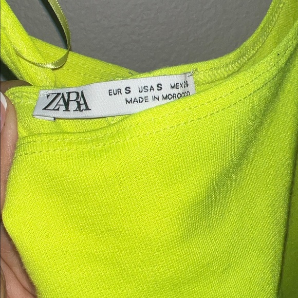 Zara Neon Yellow Bodycon Dress - Picture 2 of 2